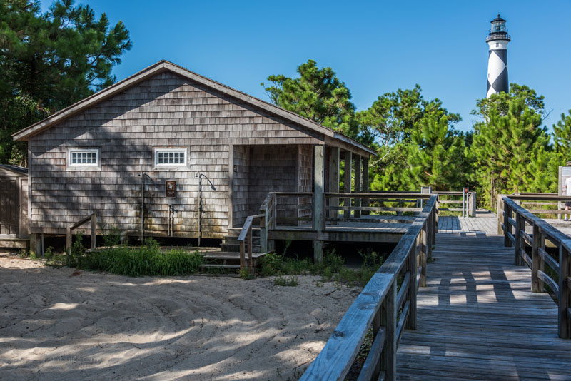 Facilities and outdoor showers at the Cape Lookout Lighthouse